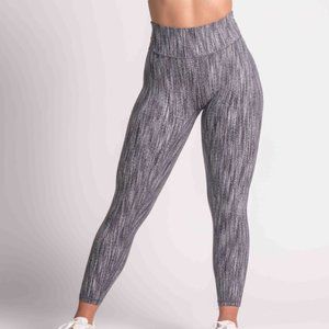 P'Tula Gray Peak Legging 26" NWT